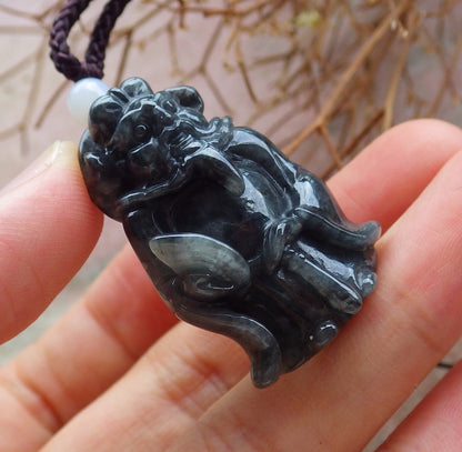 Certified Hand Carved Black Natural Myanmar Burma A Jade jadeite Zhong Kui God Bat Fan Lucky Amulet Pendant Necklace