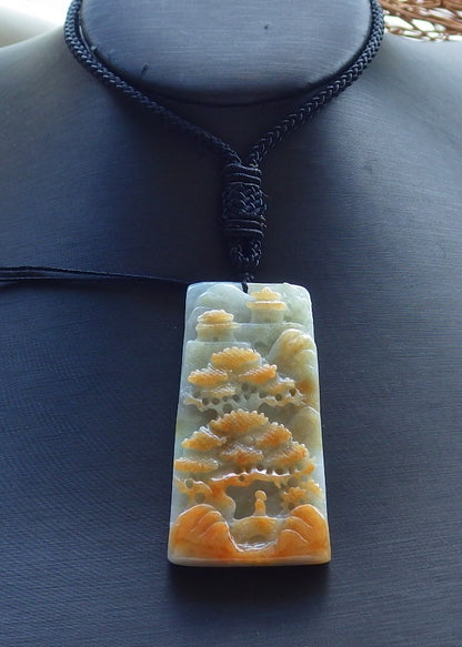 Certified Hand Carved Green Yellow Natural Myanmar Burma A Jade Circle Landscape Painting Pendant Necklace