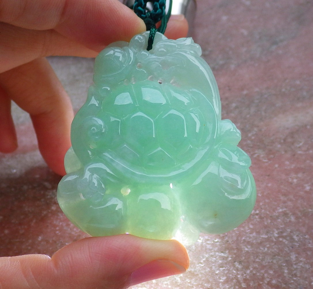 Certified Hand Carved Green 100% Natural Myanmar Burma A Jade Jadeite Dragon Turtle Ruyi Pendant Necklace