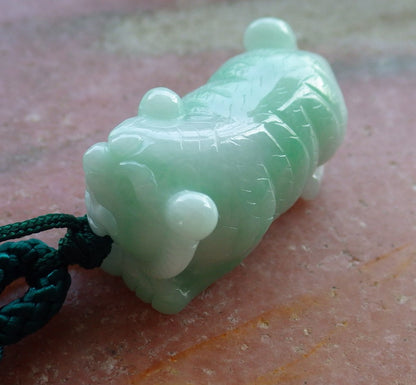 Certified Hand Carved Green Natural Myanmar Burma A Jade Jadeite Zodiac Tiger Lucky Amulet Pendant Necklace