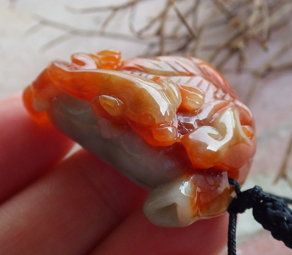 Certified Hand Carved Red Green Natural Myanmar Burma A Jade Jadeite Dragon Pi Xiu Peach Leaf Pendant Necklace