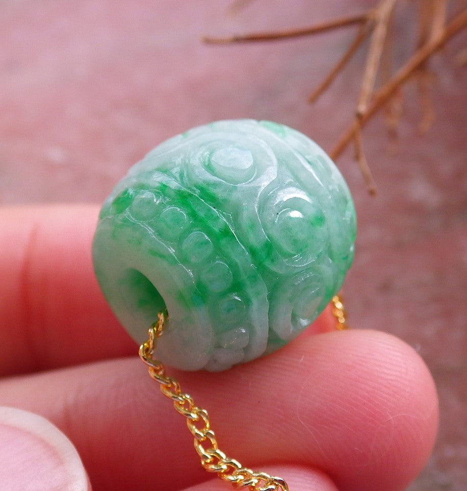 Certified Hand Carved Green Natural Myanmar Burma A Jade Jadeite Barrel Circle Donut Ruyi Pendant Necklace