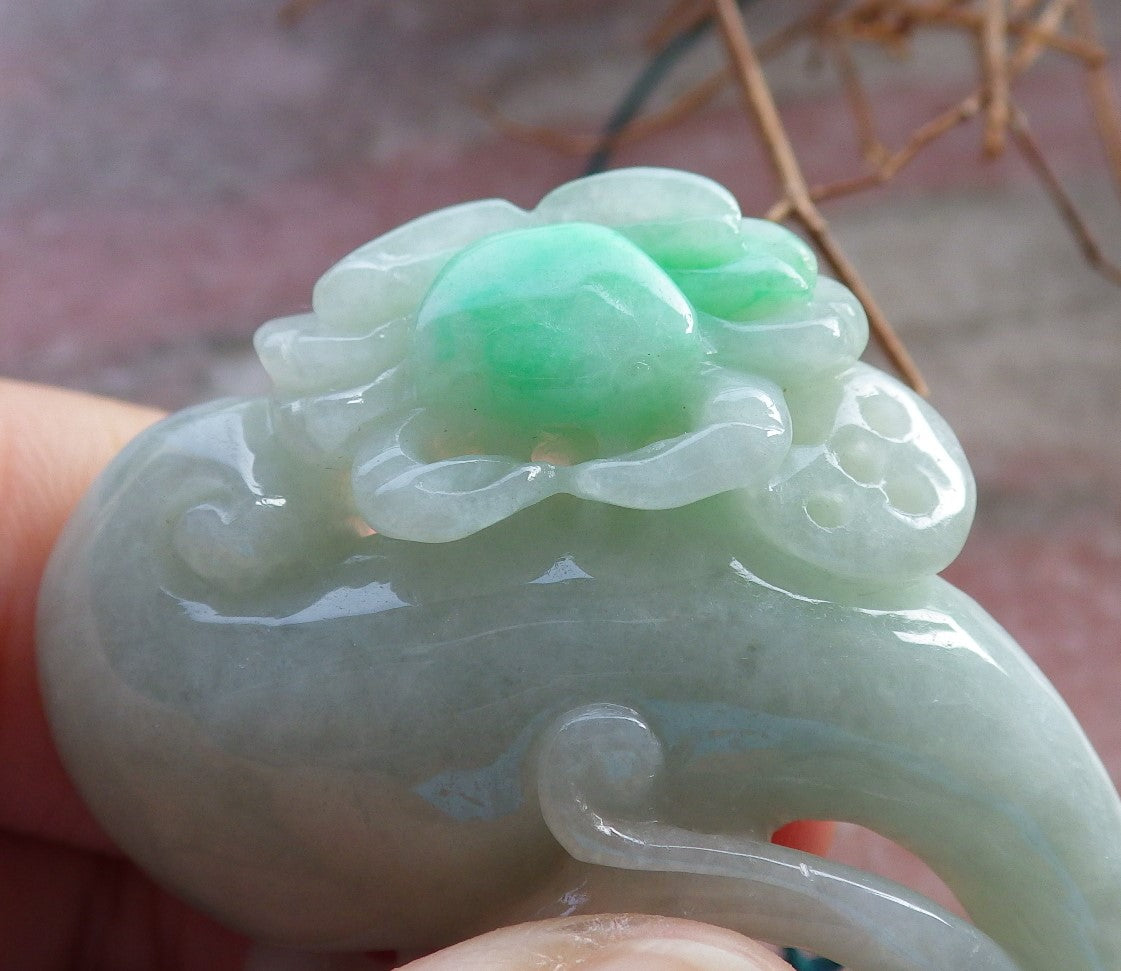 Certified Hand Carved Natural Green Myanmar Burma A Jade jadeite Frog Toad Crab Old Coin Pendant Necklace