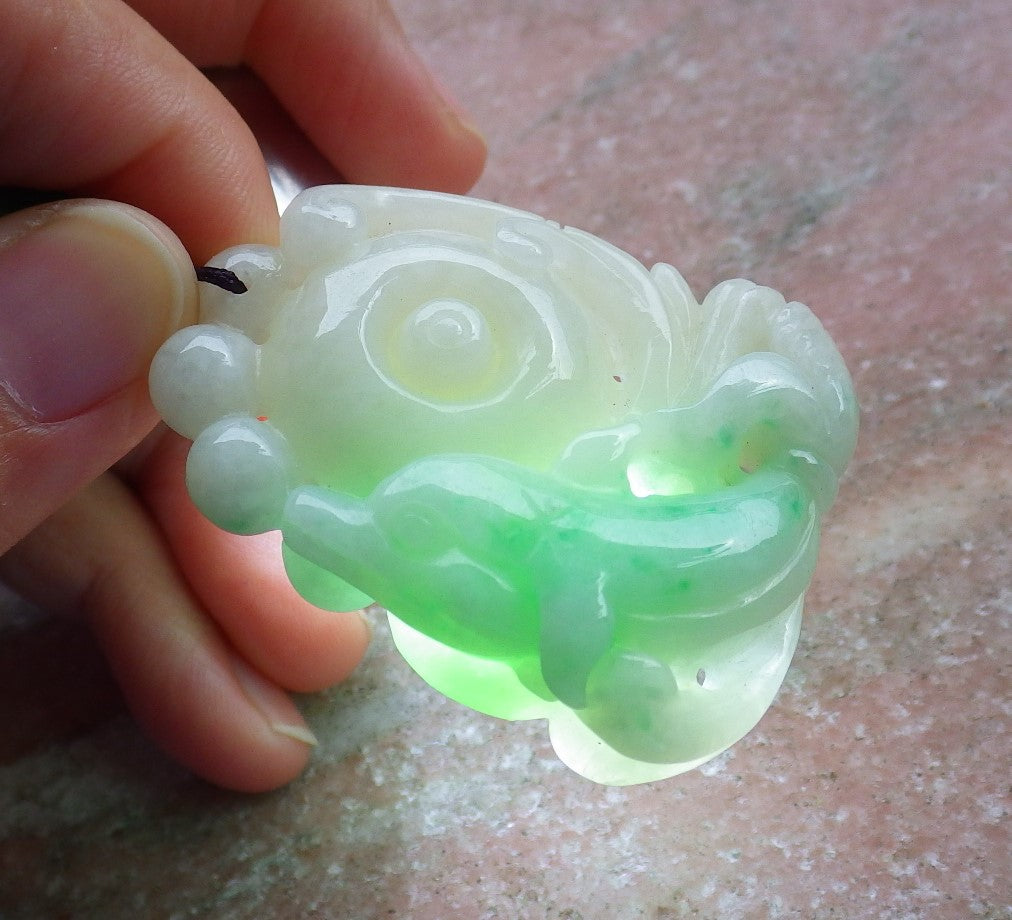 Certified Hand Carved Green Natural Myanmar Burma Grade A Jade Jadeite Dolphin Fish Ruyi Pendant Necklace