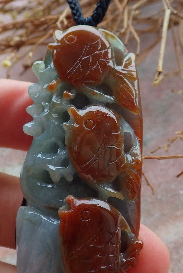 Certified Hand Carved Green Red Natural Burma Grade A Jade Jadeite Fish Sea Shell Ruyi Pendant Necklace