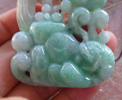 Certified Hand Carved Natural Green Myanmar Burma A Jade jadeite Frog Toad Lotus Flower Pendant Necklace