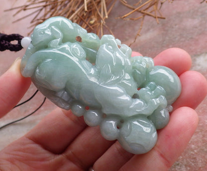 Certified Hand Carved Green Natural Myanmar Burma A Jade Jadeite Zodiac Tiger Frog Toad Lucky Amulet Pendant Necklace