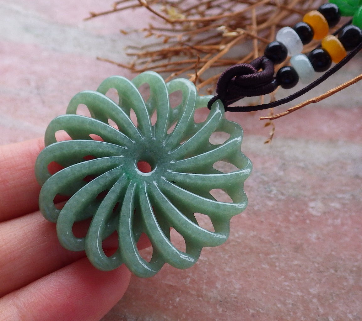 Certified Hand Carved Green Natural Myanmar Burma A Jade Jadeite Knotted Flower Circle Pendant Necklace