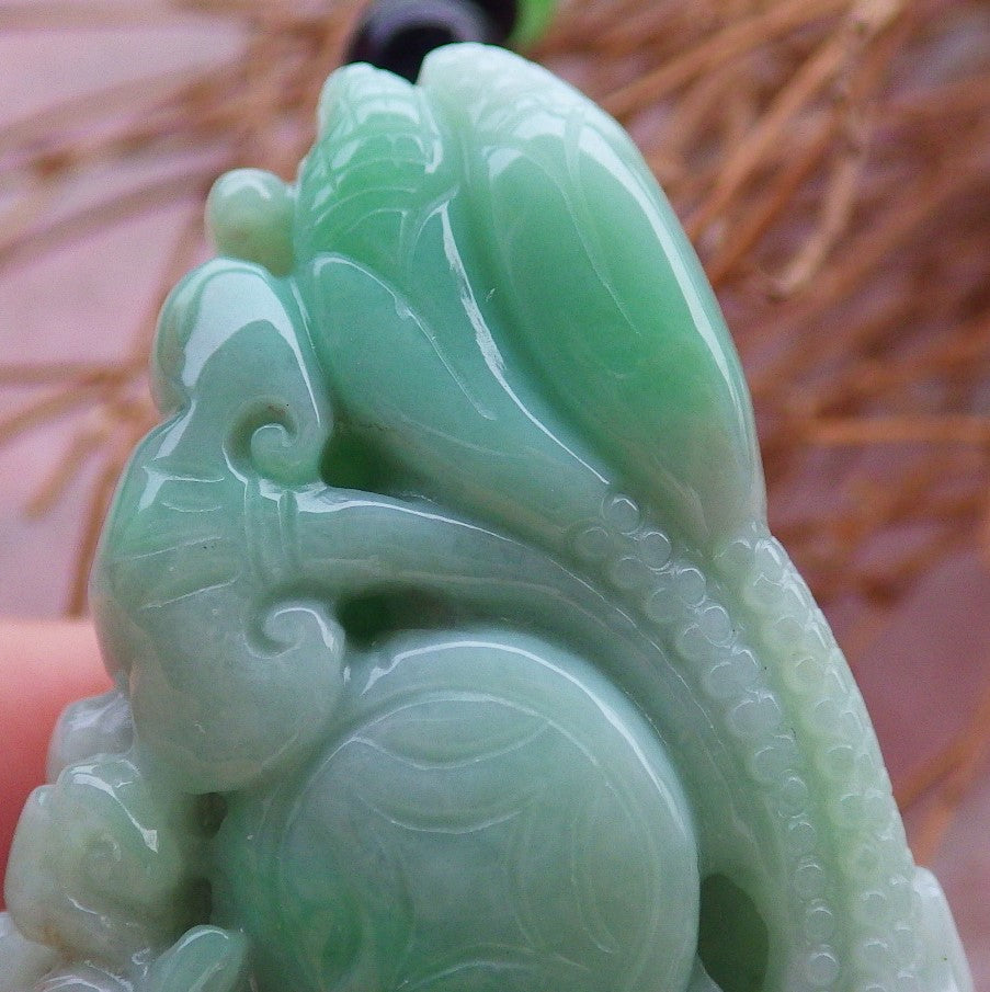 Certified Hand Carved Green Natural Myanmar Burma Grade A Jade jadeite Phoenix Lotus Pendant Necklace