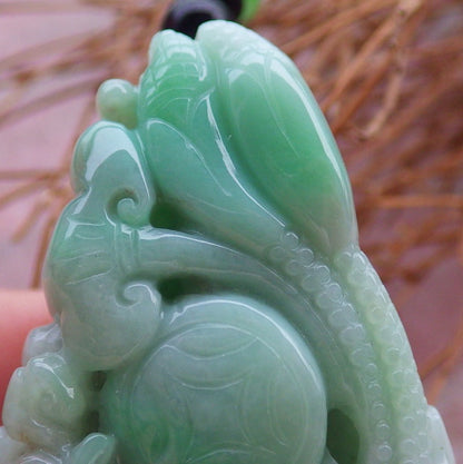 Certified Hand Carved Green Natural Myanmar Burma Grade A Jade jadeite Phoenix Lotus Pendant Necklace