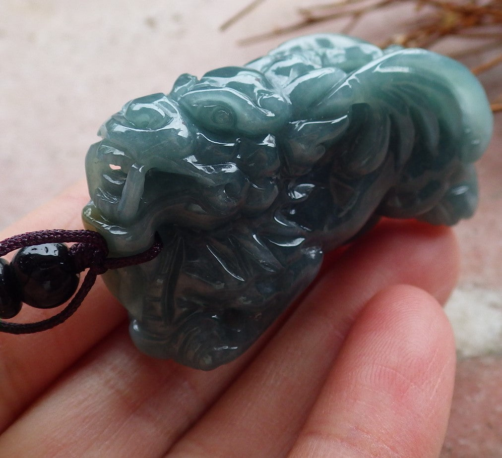 Certified Hand Carved Natural Green Myanmar Burma A Jade jadeite Flying Dragon Pi Xiu Pendant Necklace