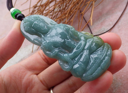 Certified Hand Carved Green 100% Natural Myanmar Burma A Jade Jadeite Guanyin Kwan yin Pendant Necklace