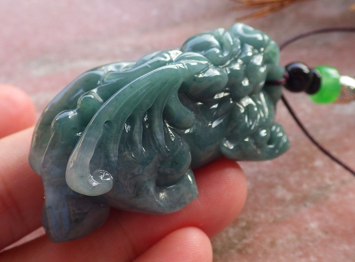 Certified Hand Carved Natural Green Myanmar Burma A Jade jadeite Flying Dragon Pi Xiu Pendant Necklace