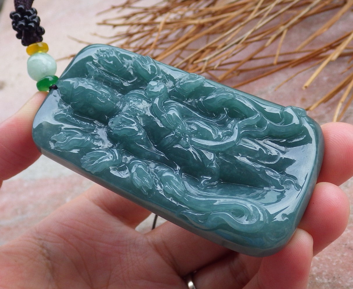 Certified Natural Hand Carved Myanmar Burma Green A Jade jadeite 1000 Hand Guanyin Kwan Yin God Pendant Necklace