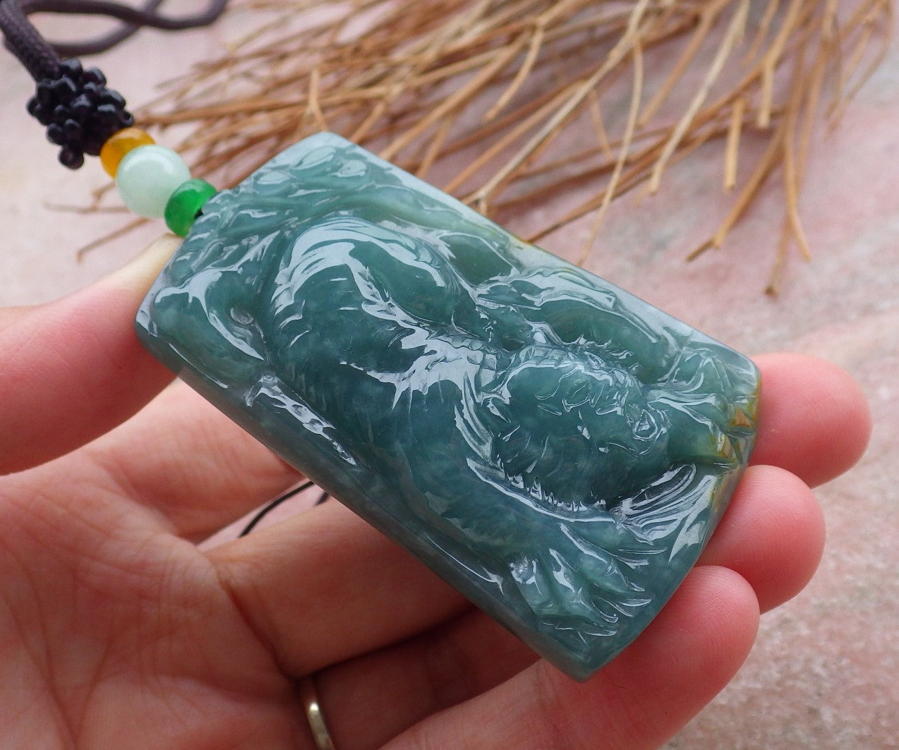 Certified Hand Carved Green Natural Myanmar Burma A Jade jadeite Tiger Bead Ruyi Pendant Necklace