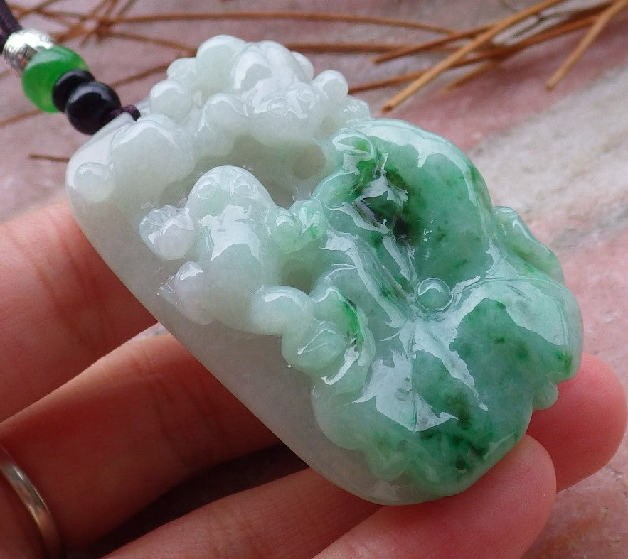 Certified Hand Carved Natural Green Myanmar Burma A Jade jadeite Frog Toad Lotus Leaf Pendant Necklace