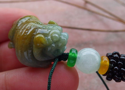 Certified Hand Carved Yellow Green Natural Myanmar Burma A Jade jadeite Zodiac Tiger Pendant Necklace