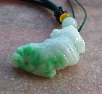 Certified Hand Carved Green Natural Myanmar Burma A Jade jadeite Zodiac Tiger Pendant Necklace