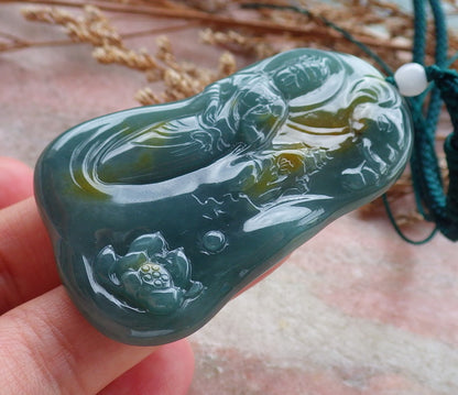 Certified Hand Carved Green Natural Myanmar Burma A Jade jadeite Guanyin Kwan Yin Pendant Necklace