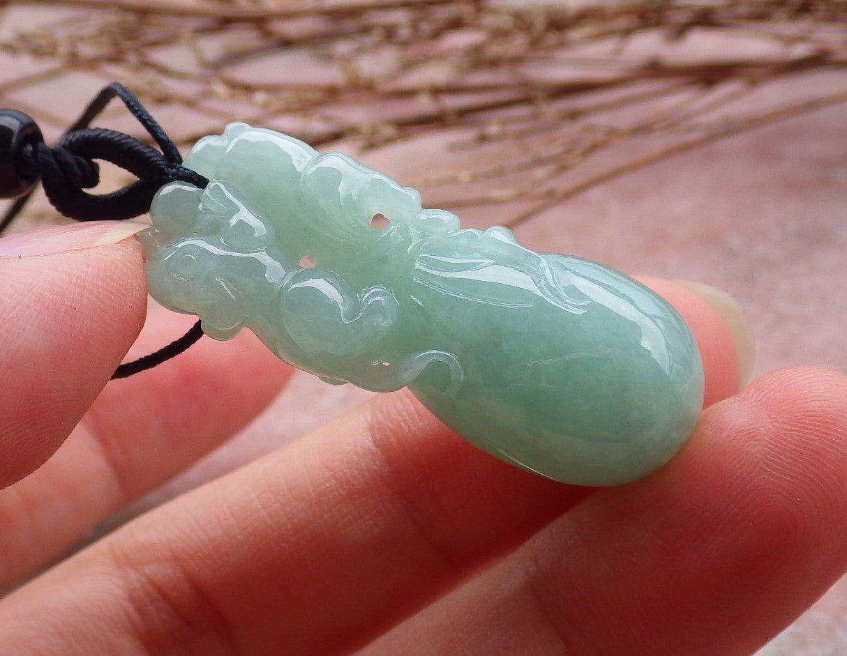 Certified Hand Carved Natural Myanmar Burma A Jade jadeite Mouse Rat Bag Pendant Necklace