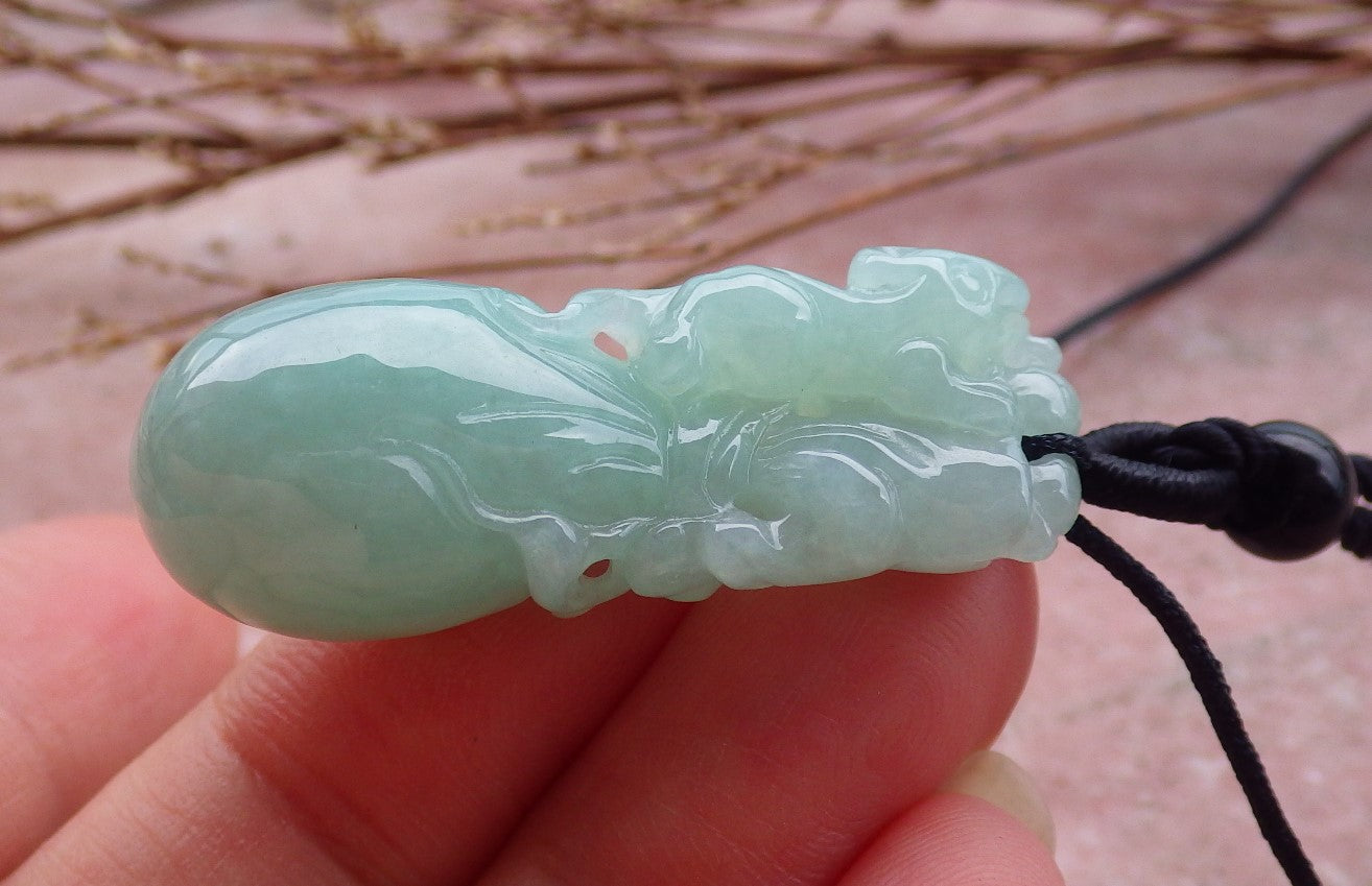 Certified Hand Carved Natural Myanmar Burma A Jade jadeite Mouse Rat Bag Pendant Necklace