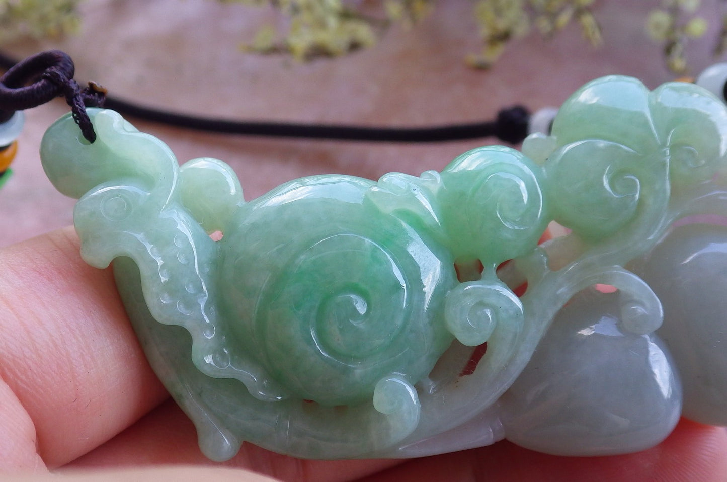 Certified Hand Carved Natural Myanmar Burma A Jade jadeite Snail Ruyi Gourd Pendant Necklace