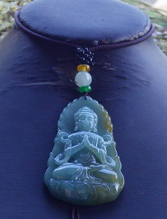 Certified Hand Carved Natural Burma A Jade Jadeite Guanyin Kwan yin Pendant Necklace