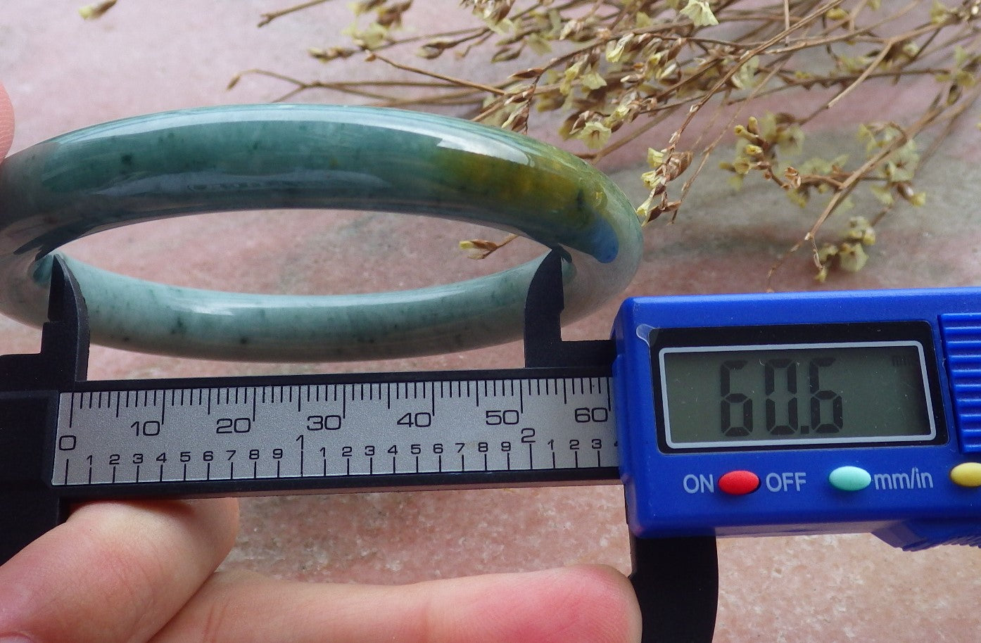 Certified Hand Carved Green Natural Myanmar Burma A JADE Jadeite Circle Bangle Bracelet 61mm