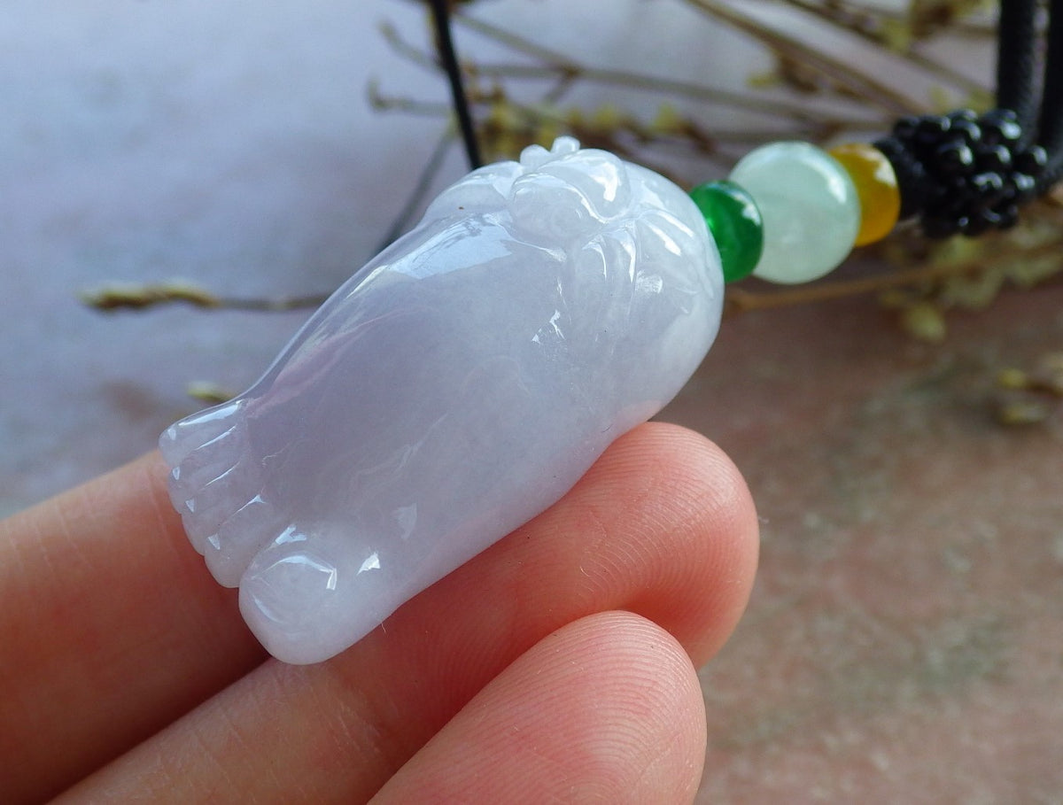 Certified Hand Carved Natural Myanmar Burma Grade A Jade Jadeite Spider Foot Lucky Amulet Pendant Necklace