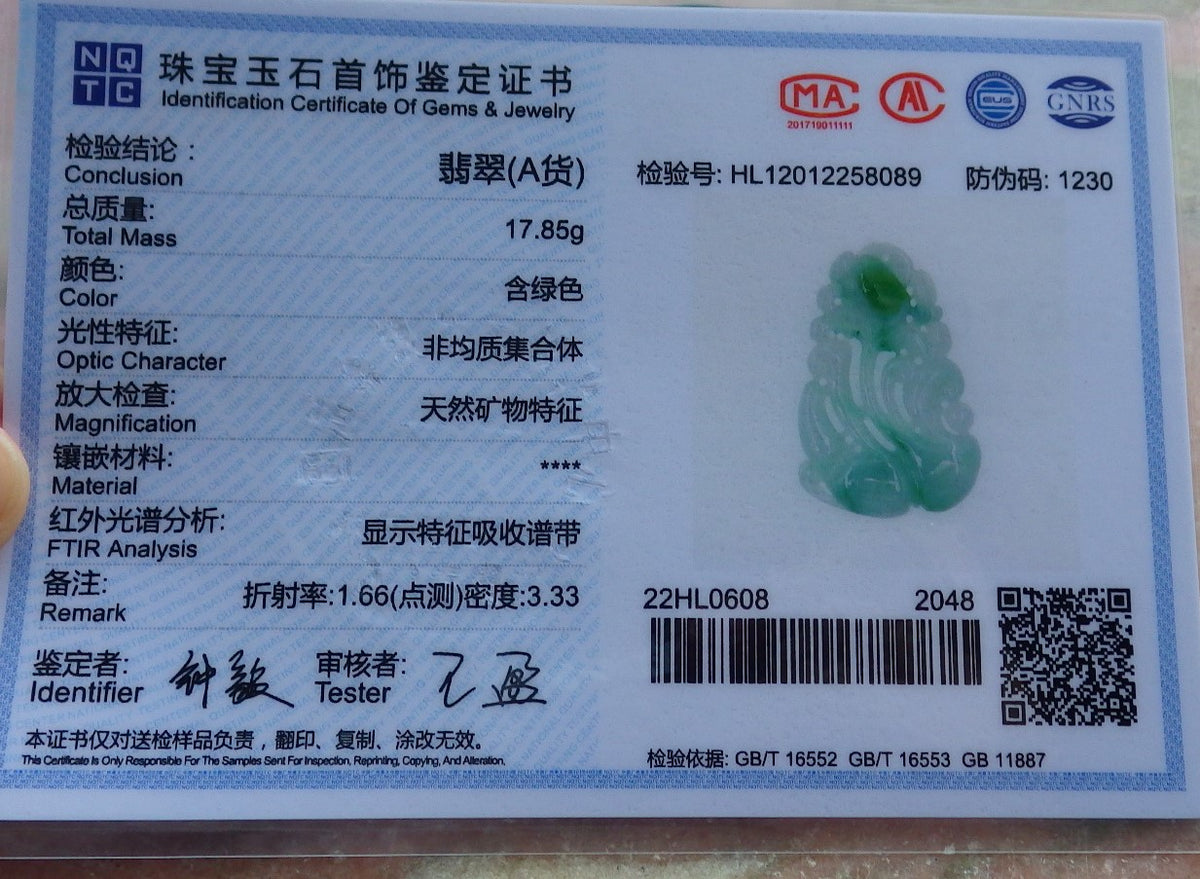 Certified Hand Carved Green Natural Myanmar Burma A Jade jadeite Bee Lotus Lucky Amulet Pendant Necklace