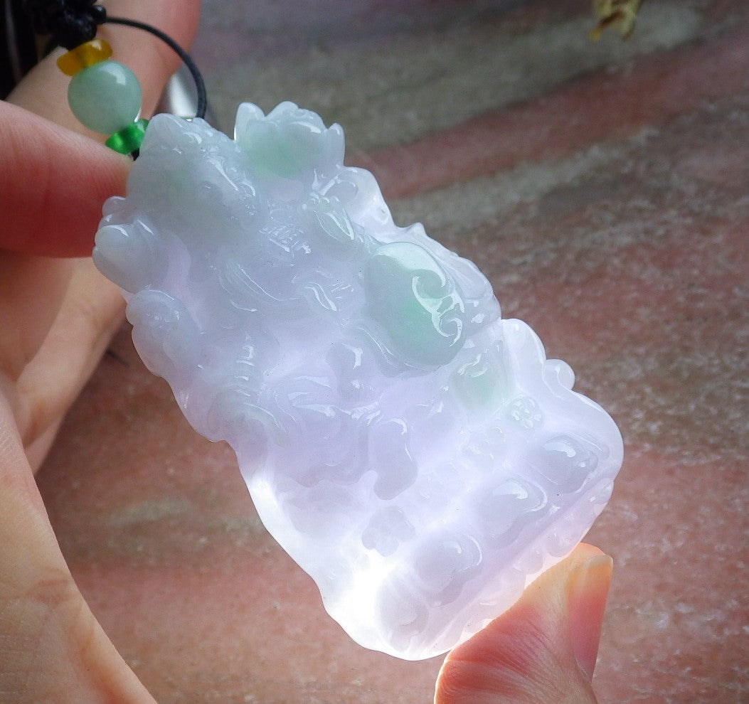 Certified Hand Carved Lavender Green Natural Myanmar Burma A Jade Jadeite Guanyin Kwan yin Pendant Necklace