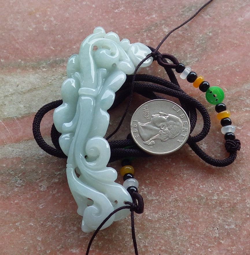 Certified Hand Carved Natural Green Myanmar Burma Grade A Jade jadeite Frog Toad Lotus Pendant Necklace