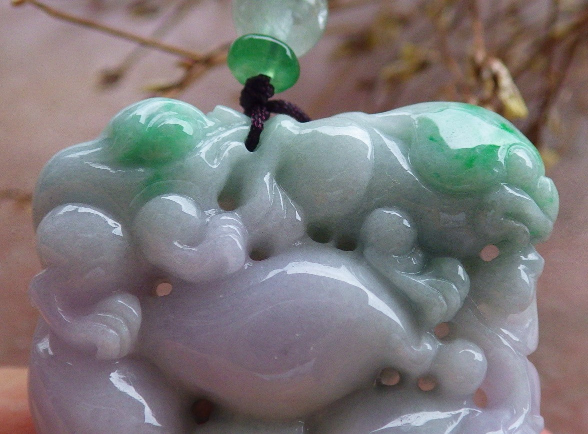 Certified Hand Carved Natural Lavender Green Myanmar Burma A Jade jadeite Frog Toad Lotus Peach Pendant Necklace