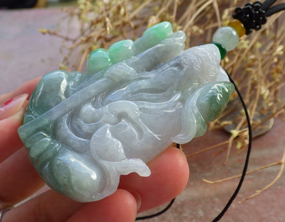 Certified Hand Carved Natural Myanmar Burma A Jade jadeite Fisherman Catch Fish Lucky Amulet Pendant Necklace