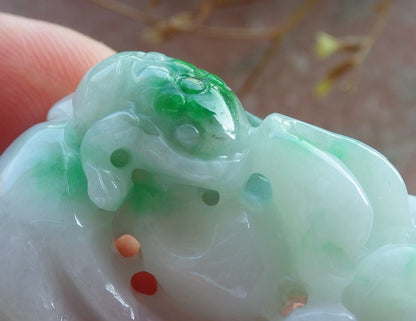 Certified Hand Carved Natural Myanmar Burma A Jade jadeite Frog Toad Lotus Flower Lucky Amulet Pendant Necklace