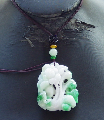 Certified Hand Carved Natural Myanmar Burma A Jade jadeite Frog Toad Lotus Flower Lucky Amulet Pendant Necklace
