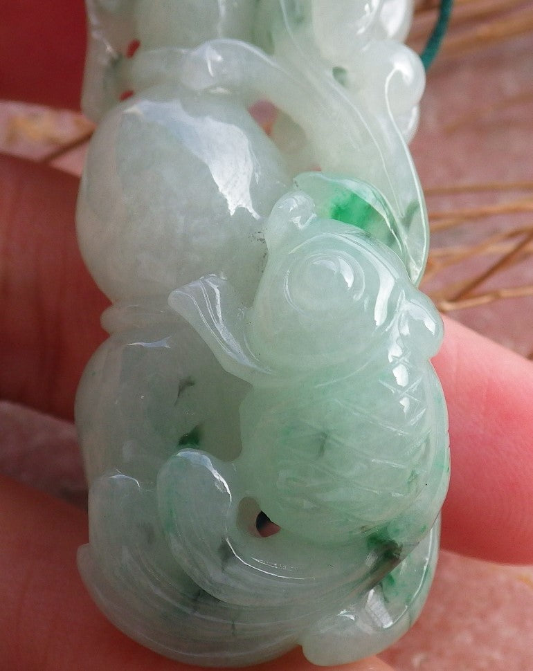 Certified Hand Carved Green Myanmar Natural Burma Grade A Jade jadeite Gold Fish Lotus Pendant Necklace