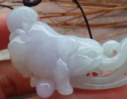 Certified Hand Carved Natural Myanmar Burma Grade A Jade jadeite Elephant Fish Lucky Amulet Pendant Necklace