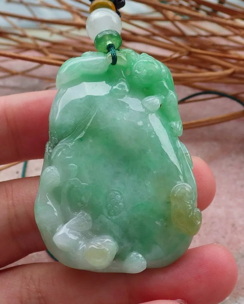 Certified Hand Carved Natural Myanmar Burma A Jade Jadeite Zodiac Monkey Lucky Amulet Pendant Necklace