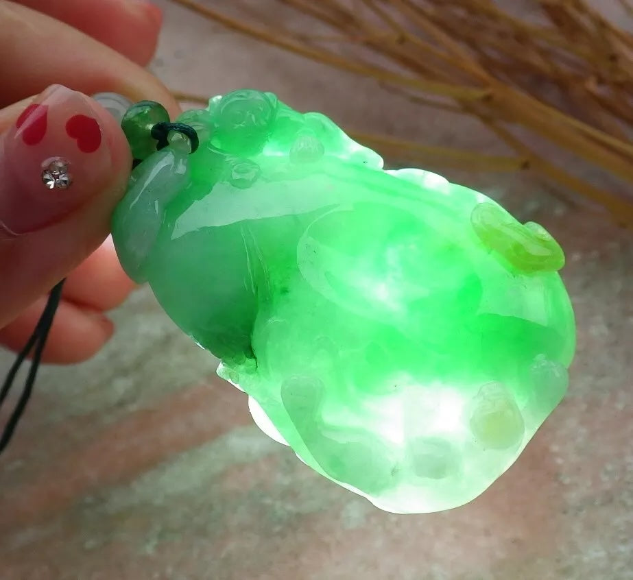 Certified Hand Carved Natural Myanmar Burma A Jade Jadeite Zodiac Monkey Lucky Amulet Pendant Necklace