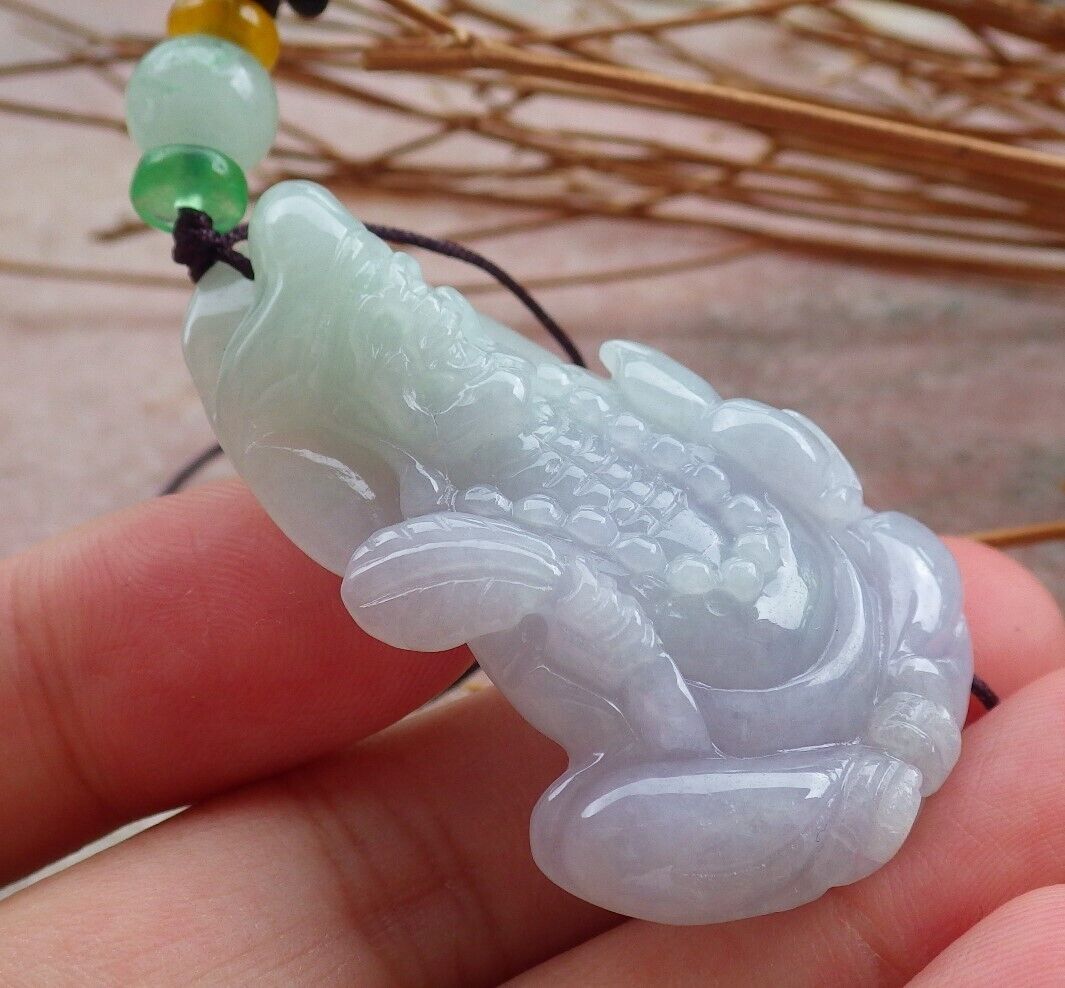 Certified Hand Carved Green Natural Myanmar Burma Grade A Jade jadeite Ji Kung Buddha God Pendant Necklace