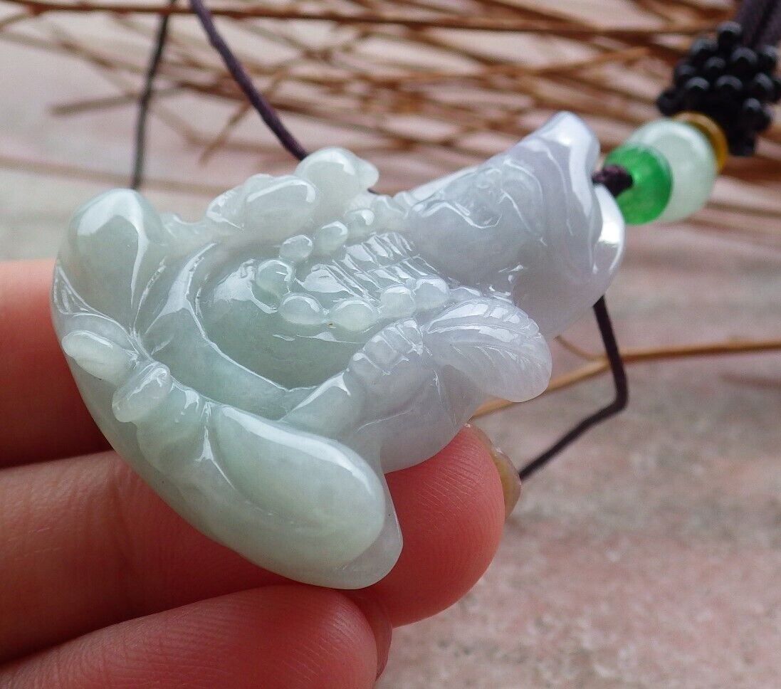 Certified Hand Carved Green Natural Myanmar Burma Grade A Jade jadeite Ji Kung Buddha God Pendant Necklace