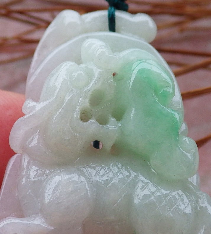 Certified Hand Carved Lavender Natural Myanmar Burma A Jade jadeite Dragon Kai Lun Pendant Necklace