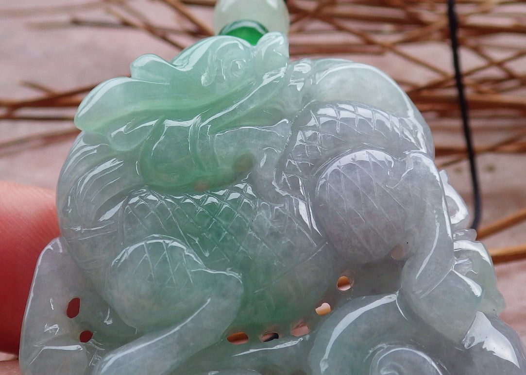 Certified Hand Carved Green Natural Burma A JADE Jadeite 10 PCS