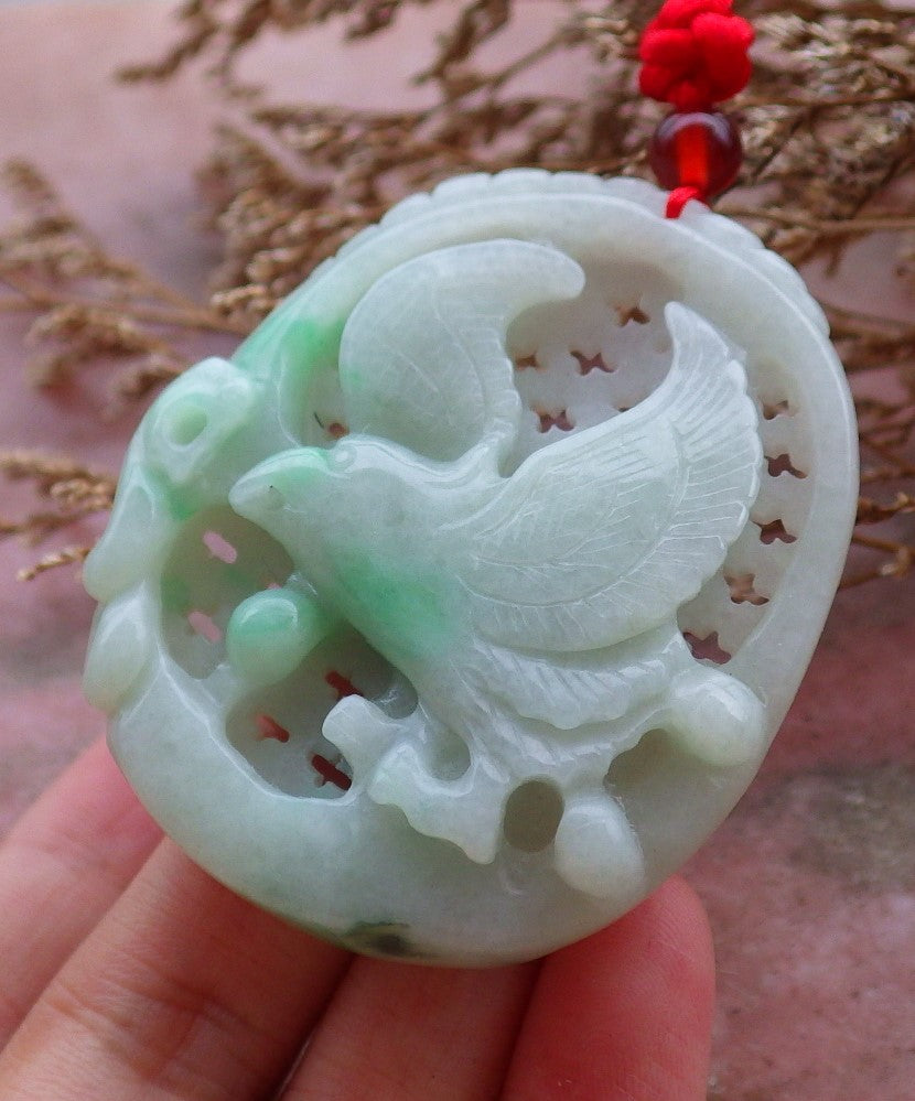 Certified Hand Carved Green 100% Natural Myanmar Burma A Jade Jadeite Eagle Ruyi Pendant Necklace