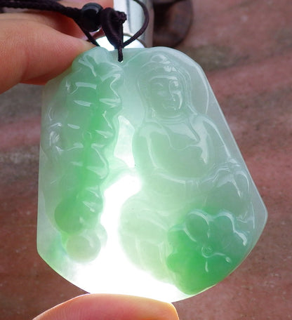 Certified Hand Carved Green 100% Natural Myanmar Burma A Jade Jadeite Guanyin Kwan yin Fish Pendant Necklace