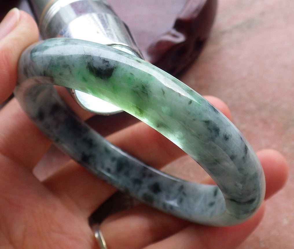 Certified Hand Carved Green Natural Myanmar Burma Grade A JADE Jadeite Circle Bangle Bracelet 56mm ( Has some little Stone Wen )