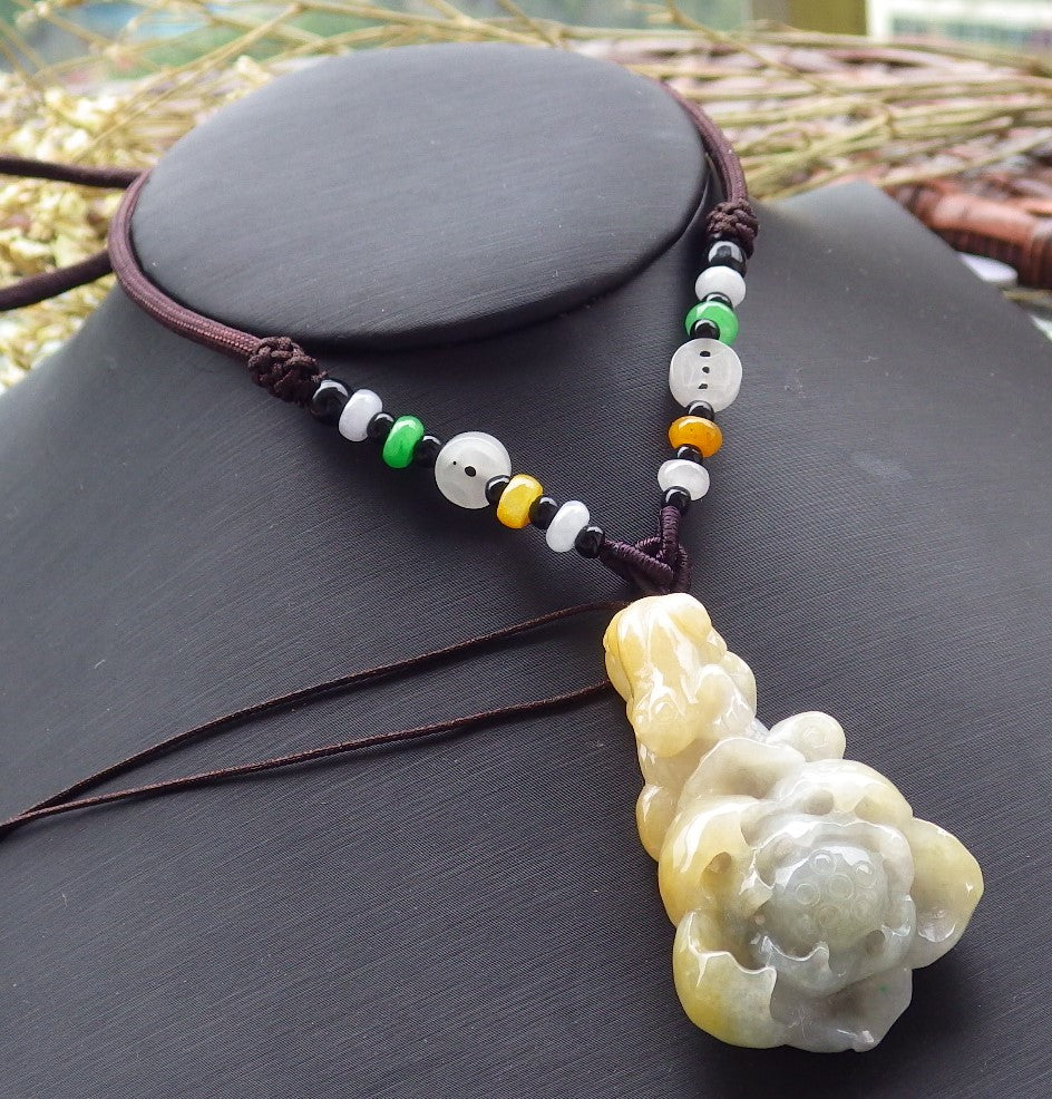 Certified Hand Carved Yellow 100% Natural Burma Grade A Jade Jadeite Lotus Flower Frog Pendant Necklace