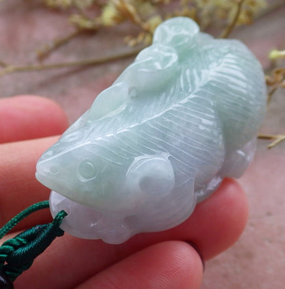 Certified Hand Carved Green 100% Natural Myanmar Burma A Jade Jadeite Mouse Bat Pendant Necklace